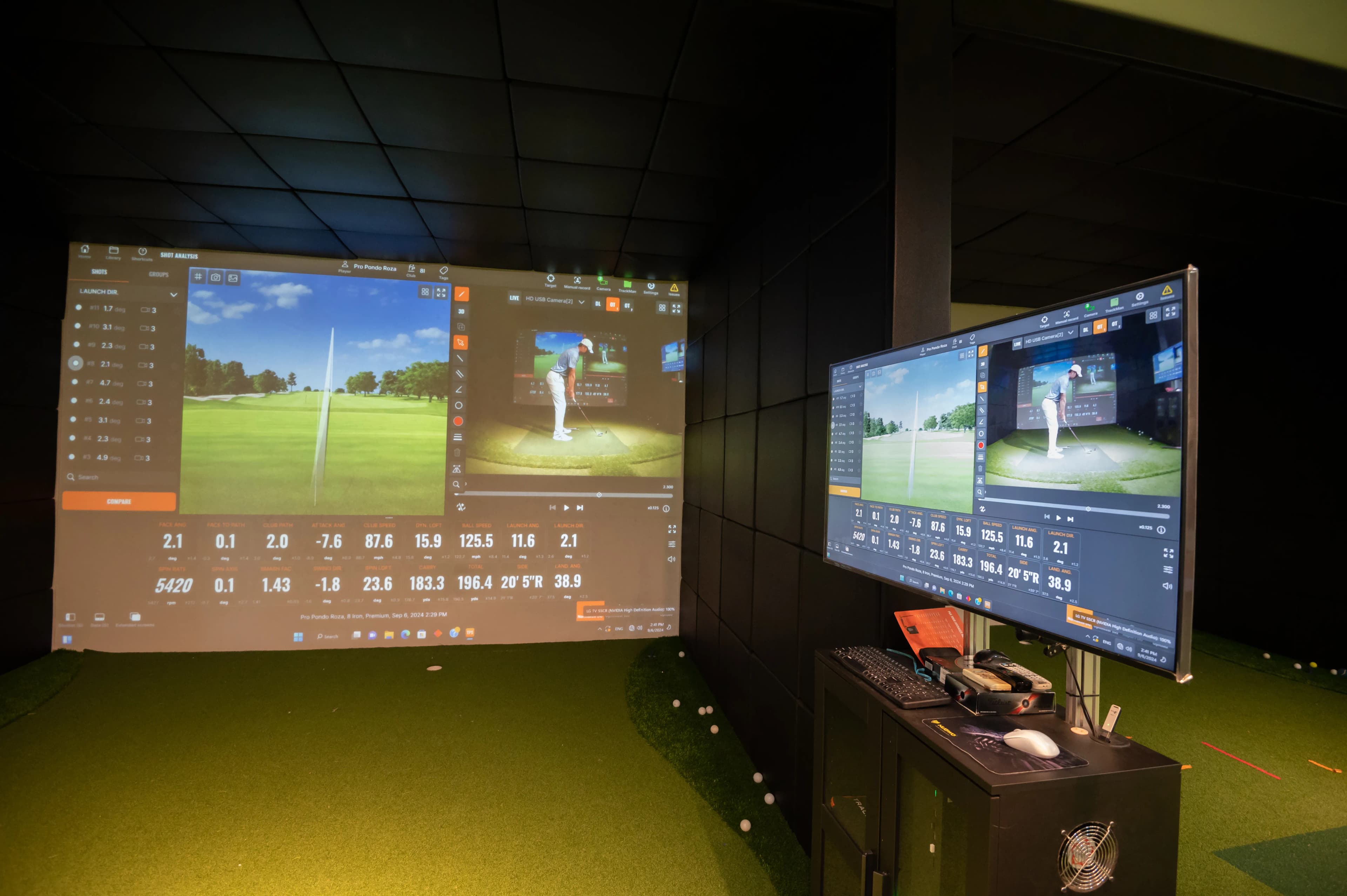 ห้องจำลองการเล่นกอล์ฟ (Golf Simulator)