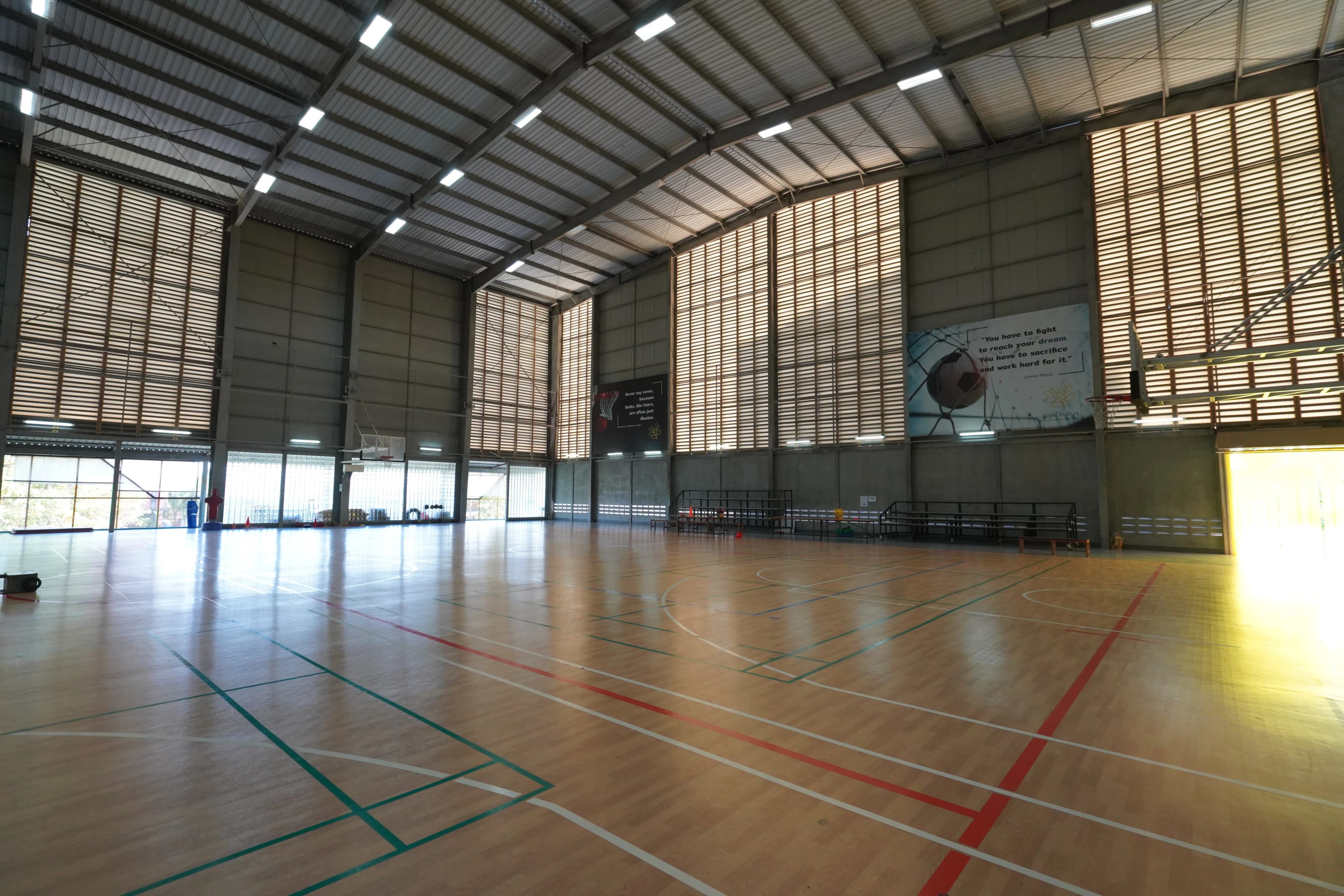 ศูนย์กีฬาและพื้นที่ออกกำลังกาย